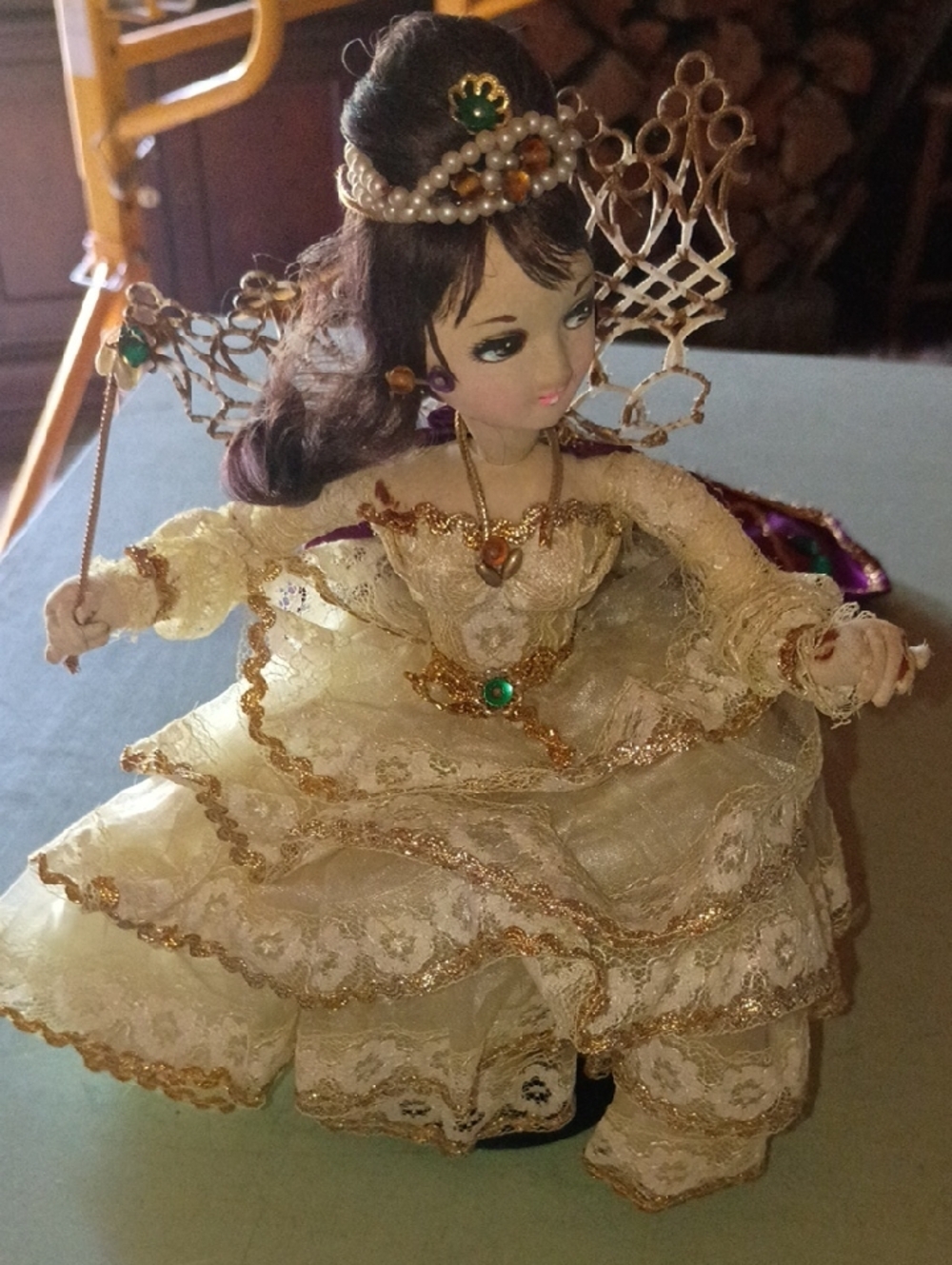 Vintage Style Pose Doll in Ivory Lace Gown